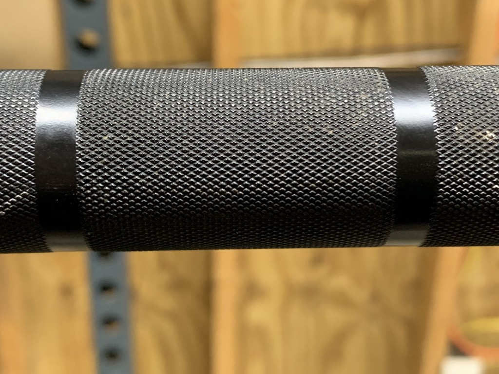 California Barbell close up volcano style knurling