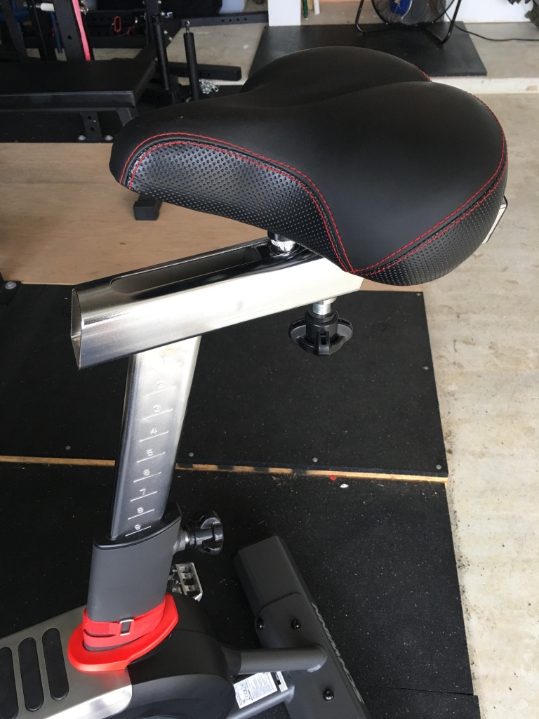 Review of the seat pad and position adjustment of the Schwinn Airdyne Pro