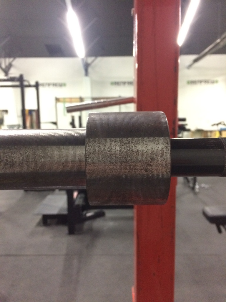 Grooves on chrome sleeve of Texas Squat Bar