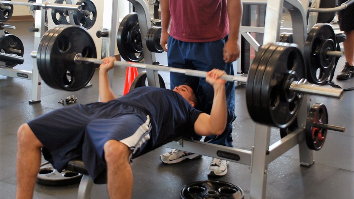 How Much Does A Bench Press Bar Weigh Two Rep Cave