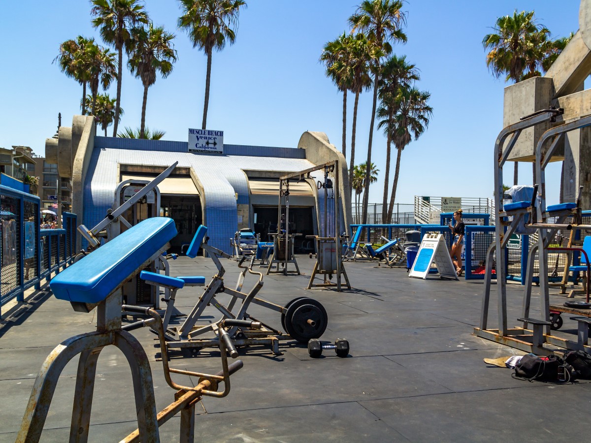 outdoor weight machines