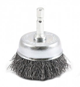 stainless steel brush to clean a rusty barbell