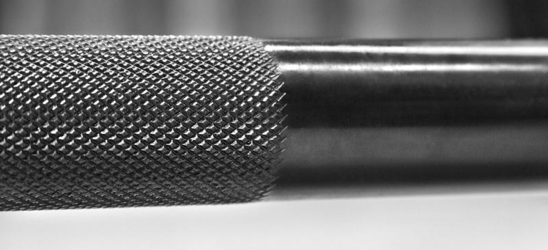 Deep knurling on a Texas Power Bar